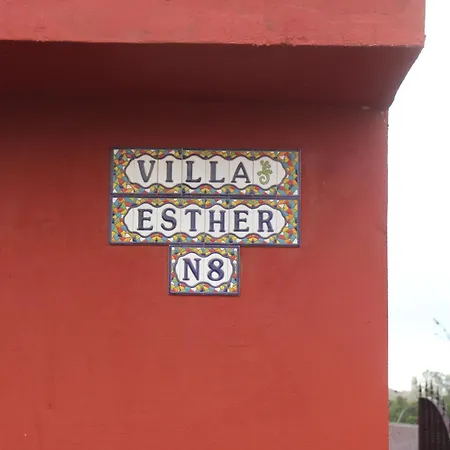 Esther לאס פאלמס דה גראן קנאריה